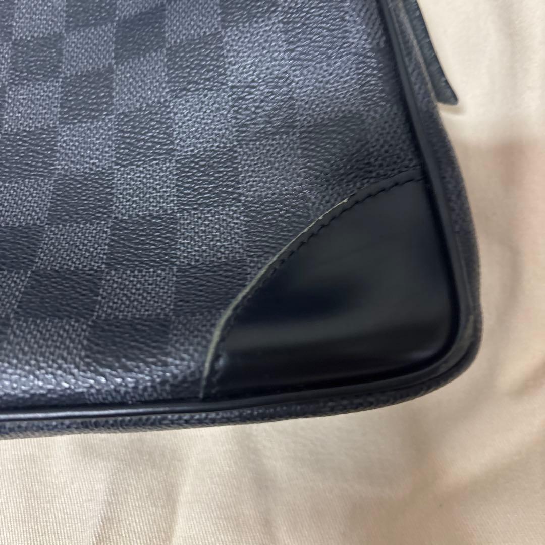 ルイヴィトン／ダミエ ポルト ドキュマン・ヴ オワヤージュ