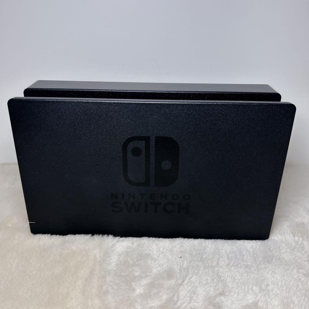 【極美品】ほぼ未使用 未対策 Nintendo Switch 本体