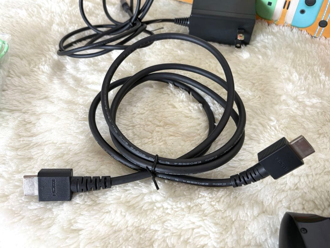 Nintendo Switch本体★あつまれ どうぶつの森★デザイン限定モデル