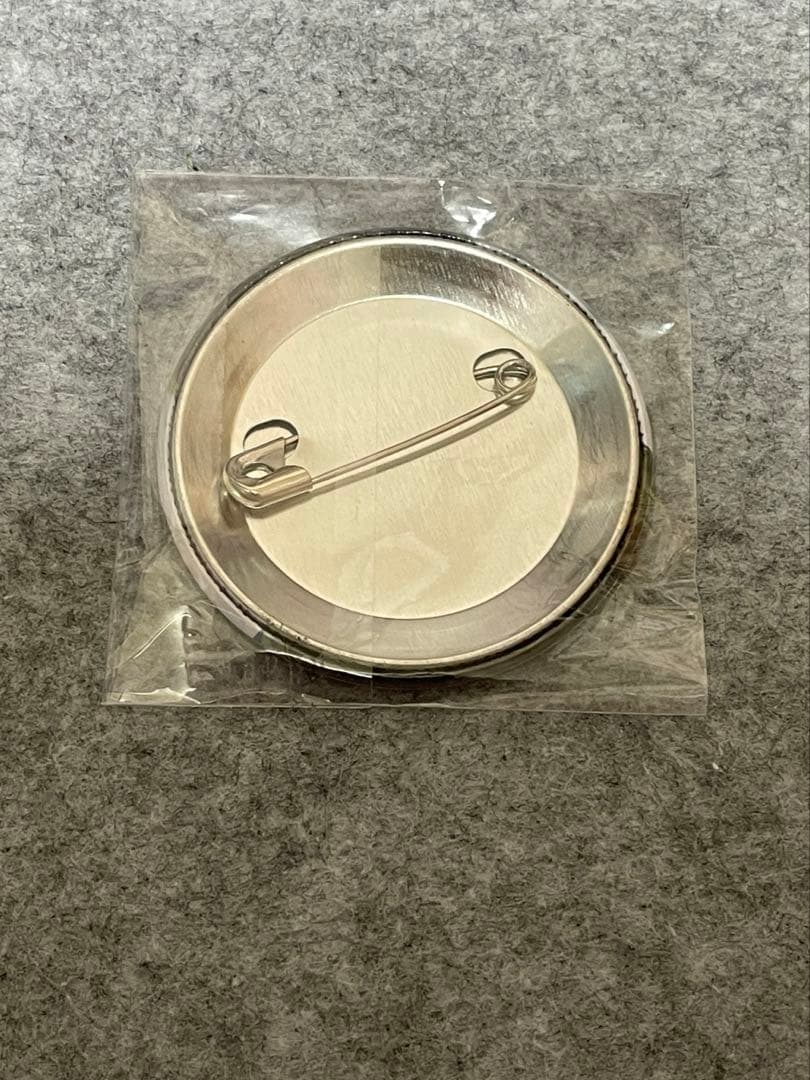 ルルーシュ　カラ鉄 缶バッジ