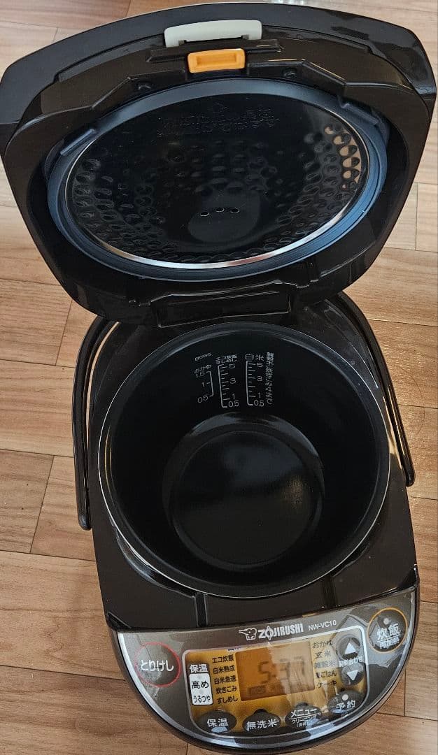 象印　IH炊飯器　NW-VC10　5.5合