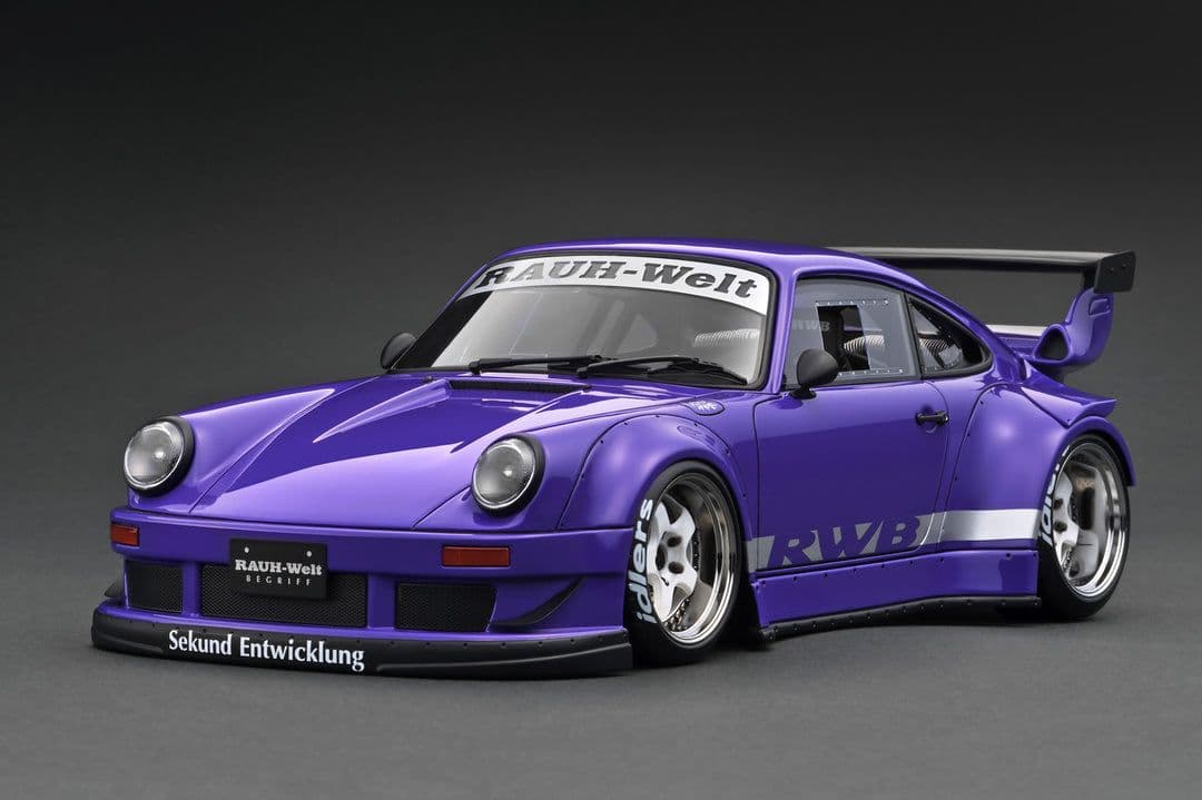 ミニカー ignition model 1:18 RWB purple