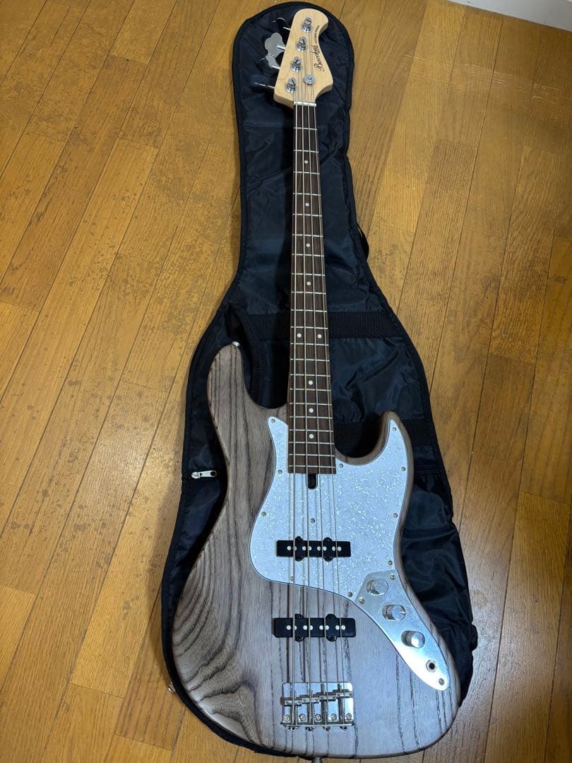 Bacchus バッカス　ジャズベース WJB-400R ASH CHG-SM