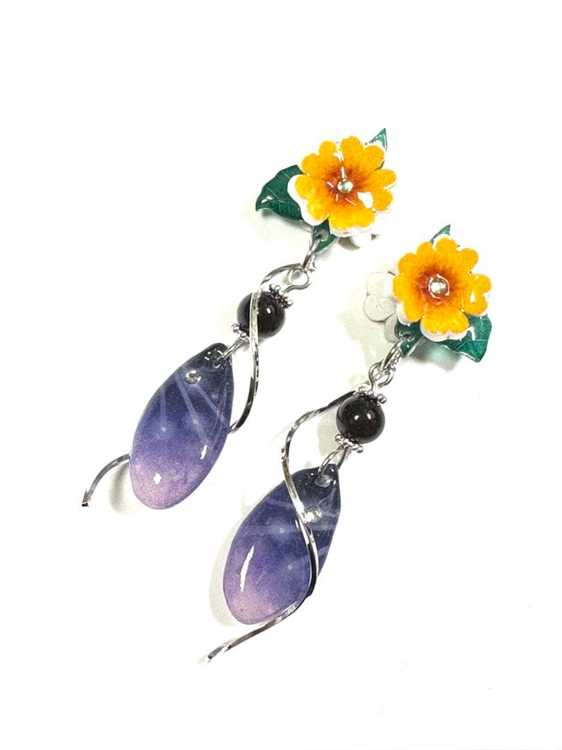 和風ピアス　とまとメガネ