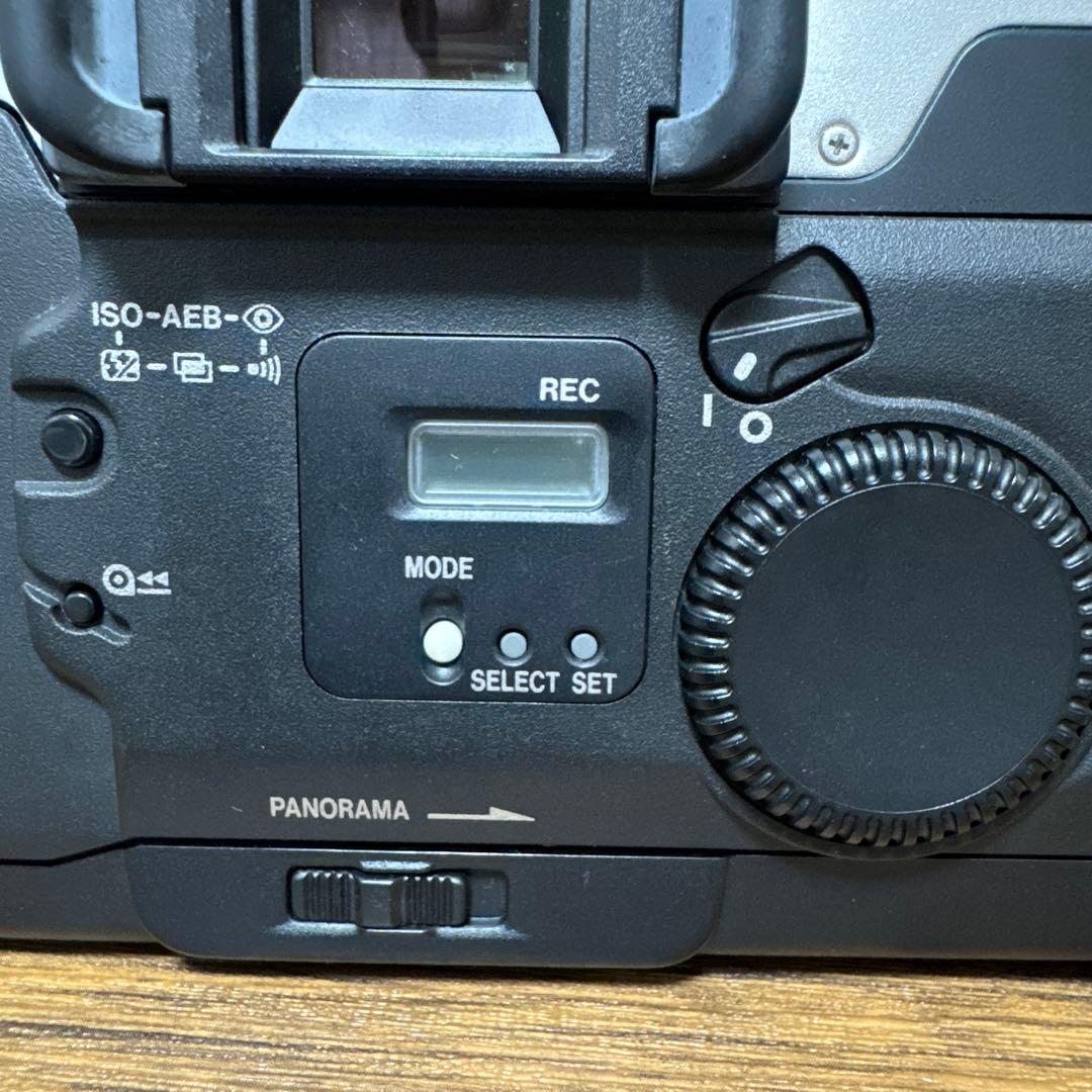 キャノン Canon EOS55 一眼レフ フィルムカメラ