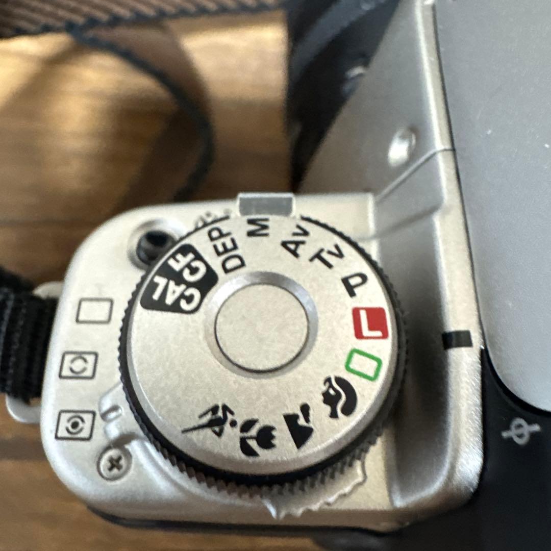 キャノン Canon EOS55 一眼レフ フィルムカメラ