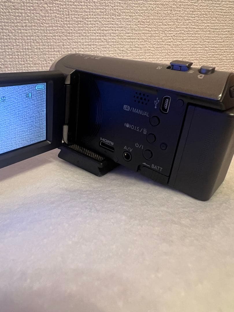 送料込/PanasonicフルHD HCーV210M/ハンディカメラ