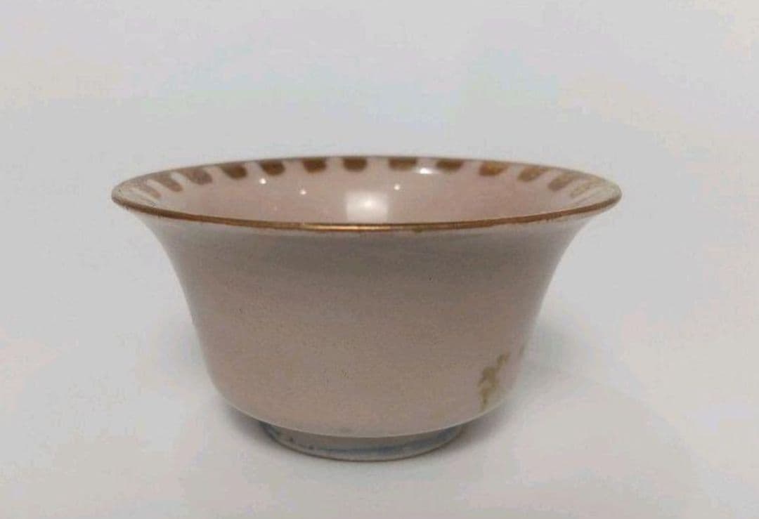 九谷　鏑木製　糸巻き　蝶　盃