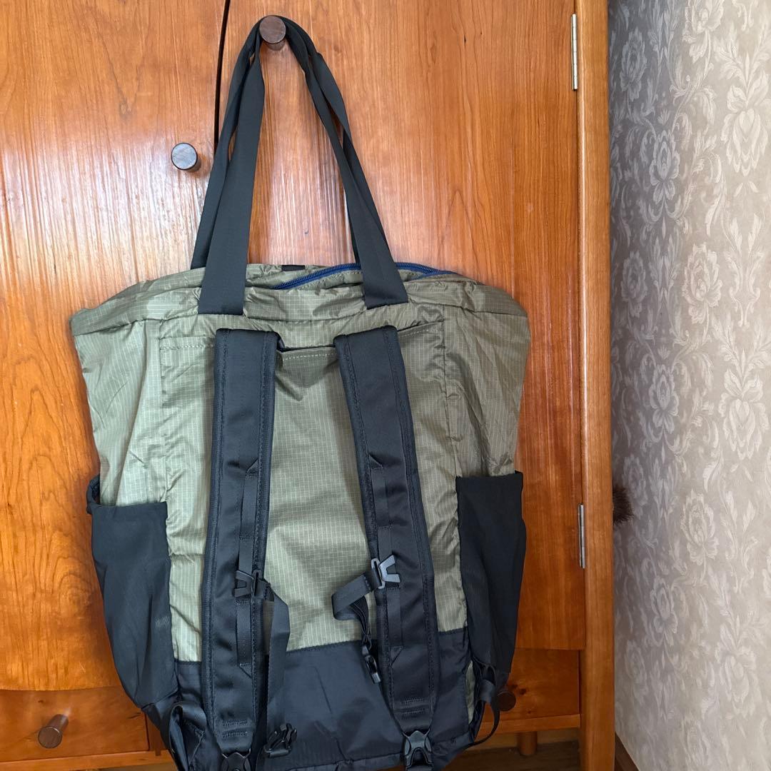 パタゴニア　ウルトラライトブラックホールトートバッグ