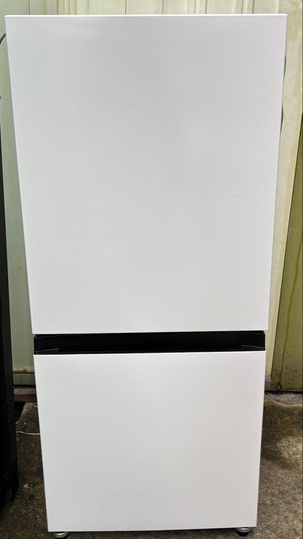 135L一人暮らし用冷蔵庫　ホワイト（引き取り限定）