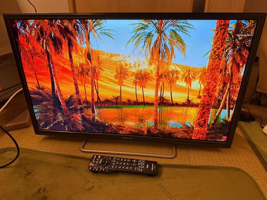 超極美品!スマートテレビ パナソニック　32型　TH-32ES500　17年製