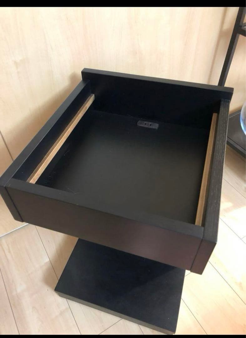 定価17,000円　大塚家具　ナイトテーブル　サイドテーブル