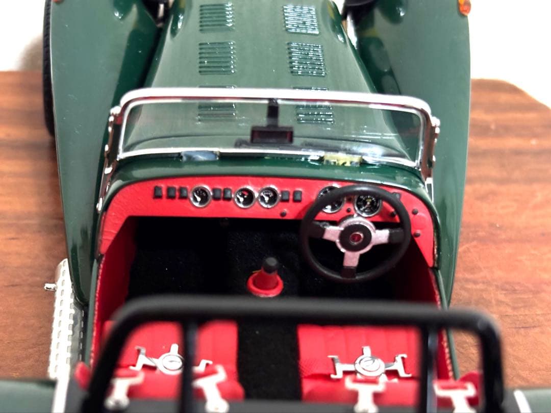 CATERHAM SUPER SEVEN ミニカー