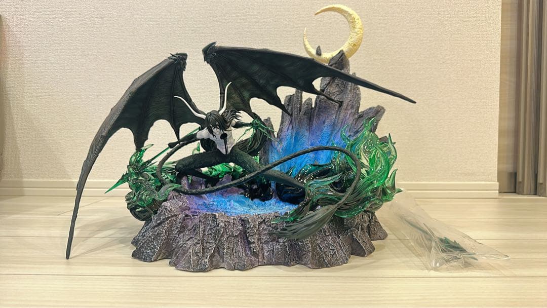 【最安値】BLEACH 黒衣少年図 ウルキオラ ガレージキット ガレキ