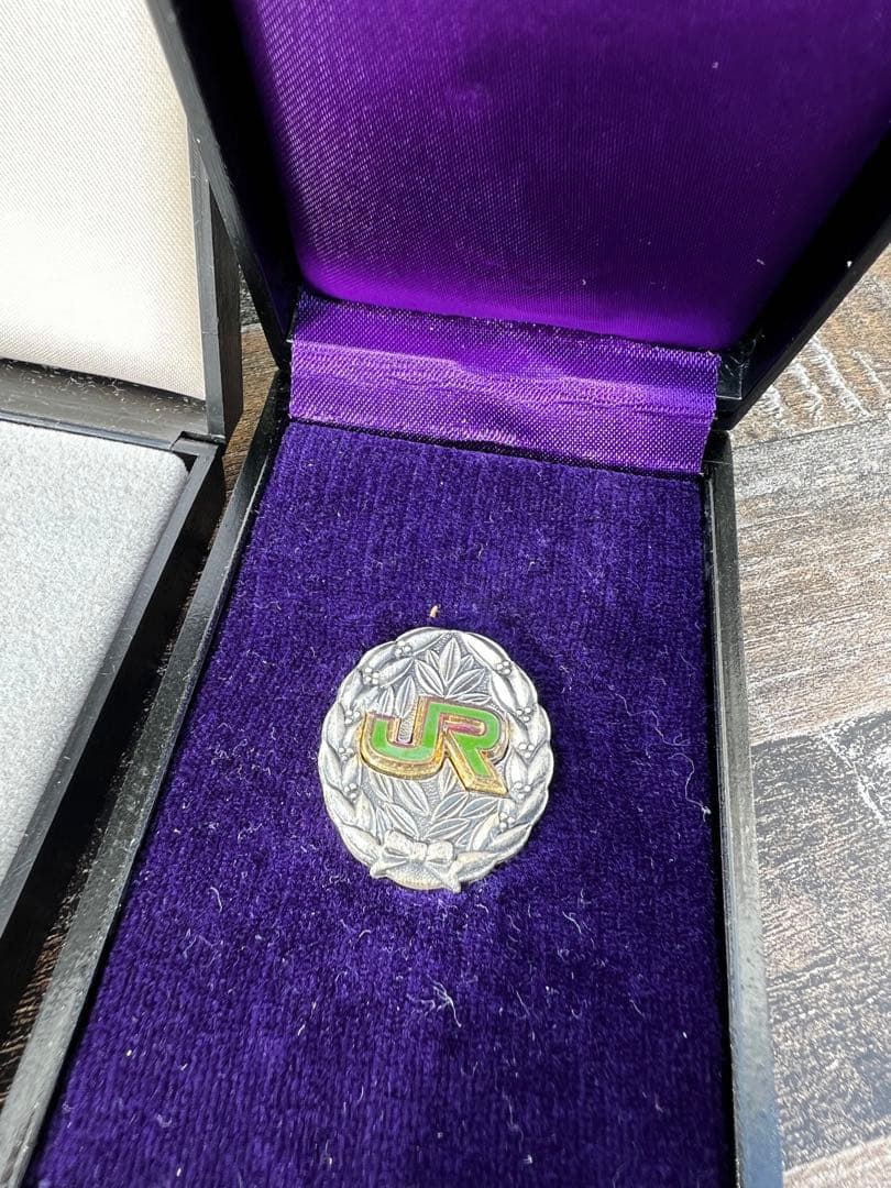 鉄道模型JR東日本 退職記念品 東京駅模型 懐中時計 ガラスケース付　非売品