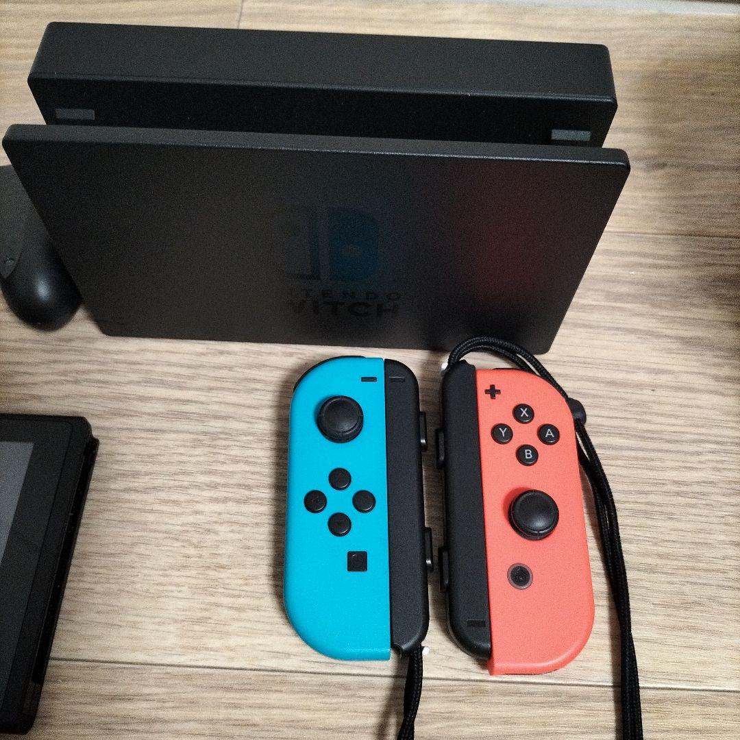 Nintendo Switch 本体、ソフト付