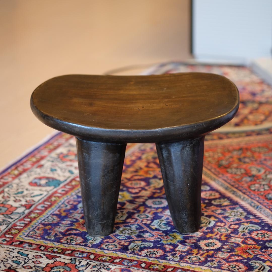 セヌフォ スツール　SENUFO STOOL