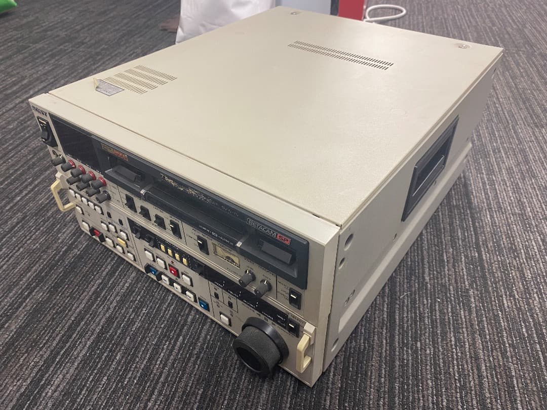 SONY ベータカムSP デジタルビデオレコーダー BVW-75