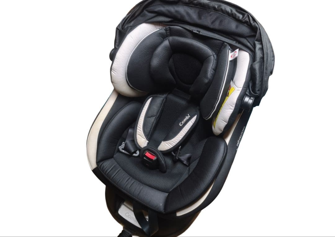 コンビ Combi ネルームエッグショック 美品 新生児～ 禁煙・ペット無し