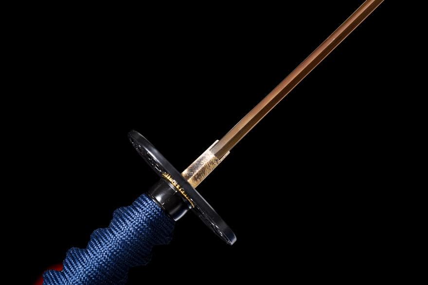 日本刀 模造刀 居合刀 斬馬刀 龍泉剣 中炭素鋼焼金武士刀【カナン】