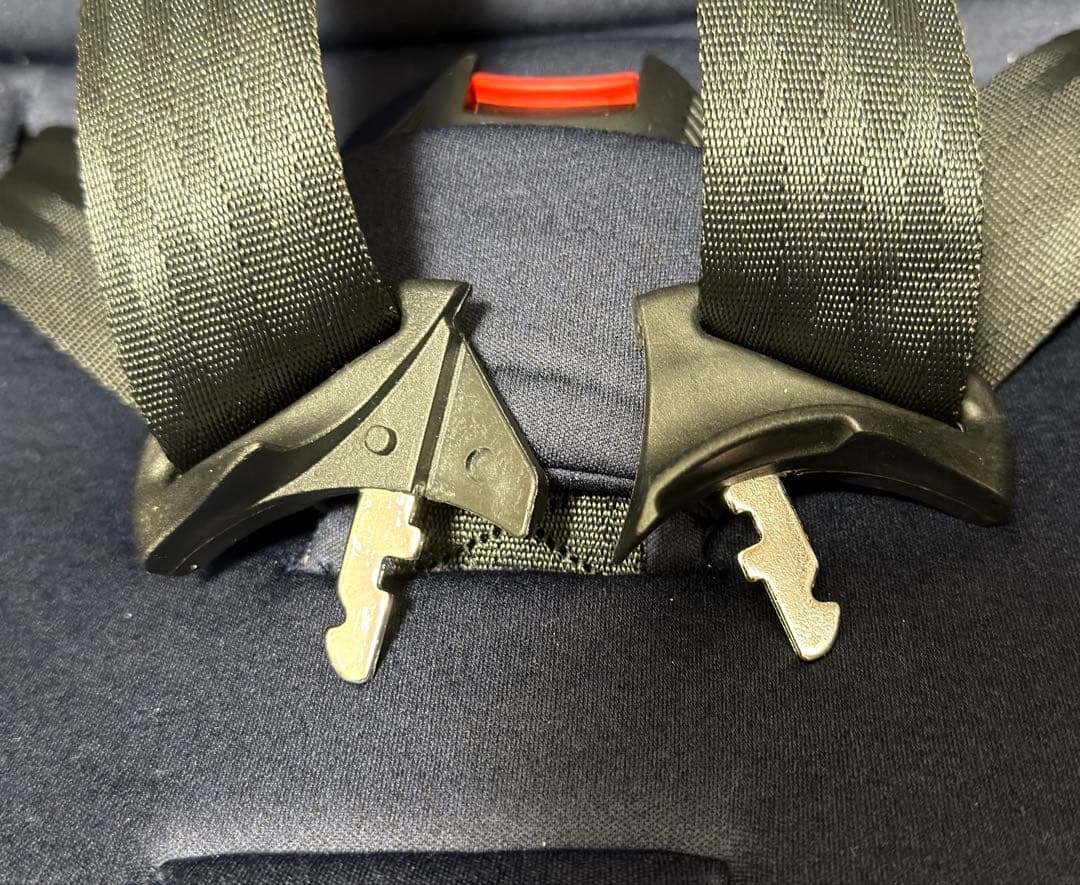 ISOFIX対応 ネイビー チャイルドシート