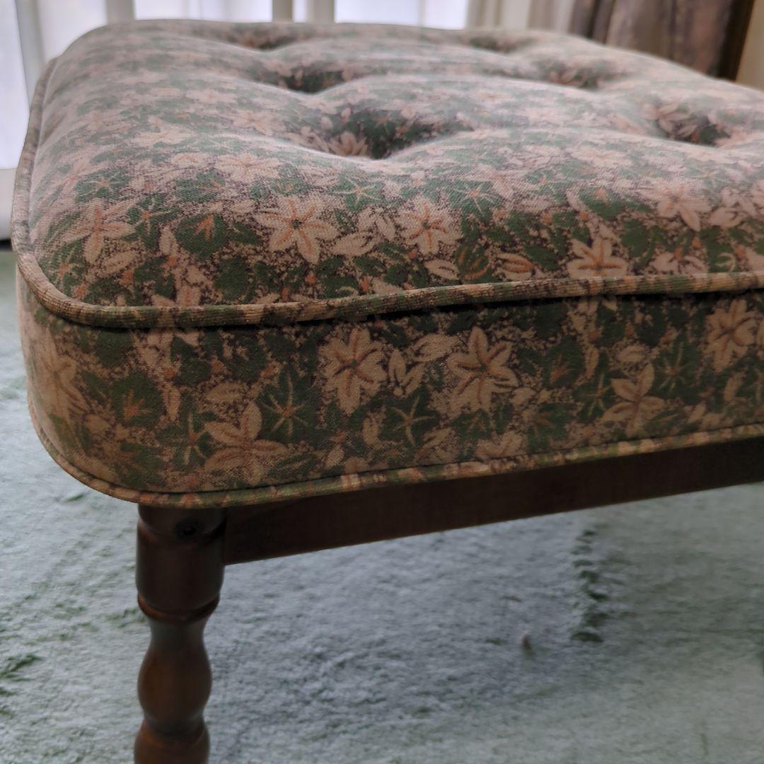 カリモク　コロニアル　オットマン・スツール