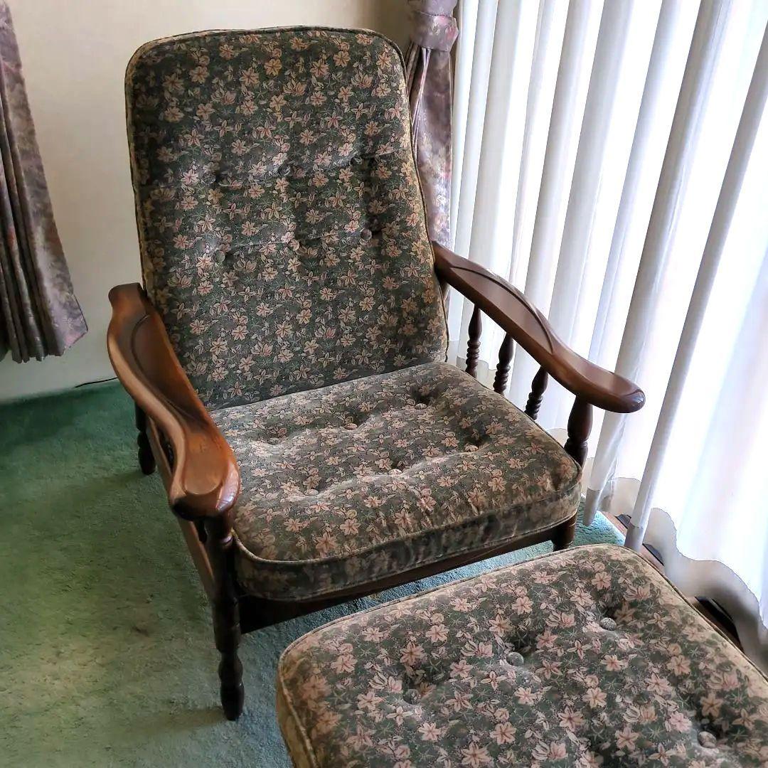 カリモク　コロニアル　オットマン・スツール