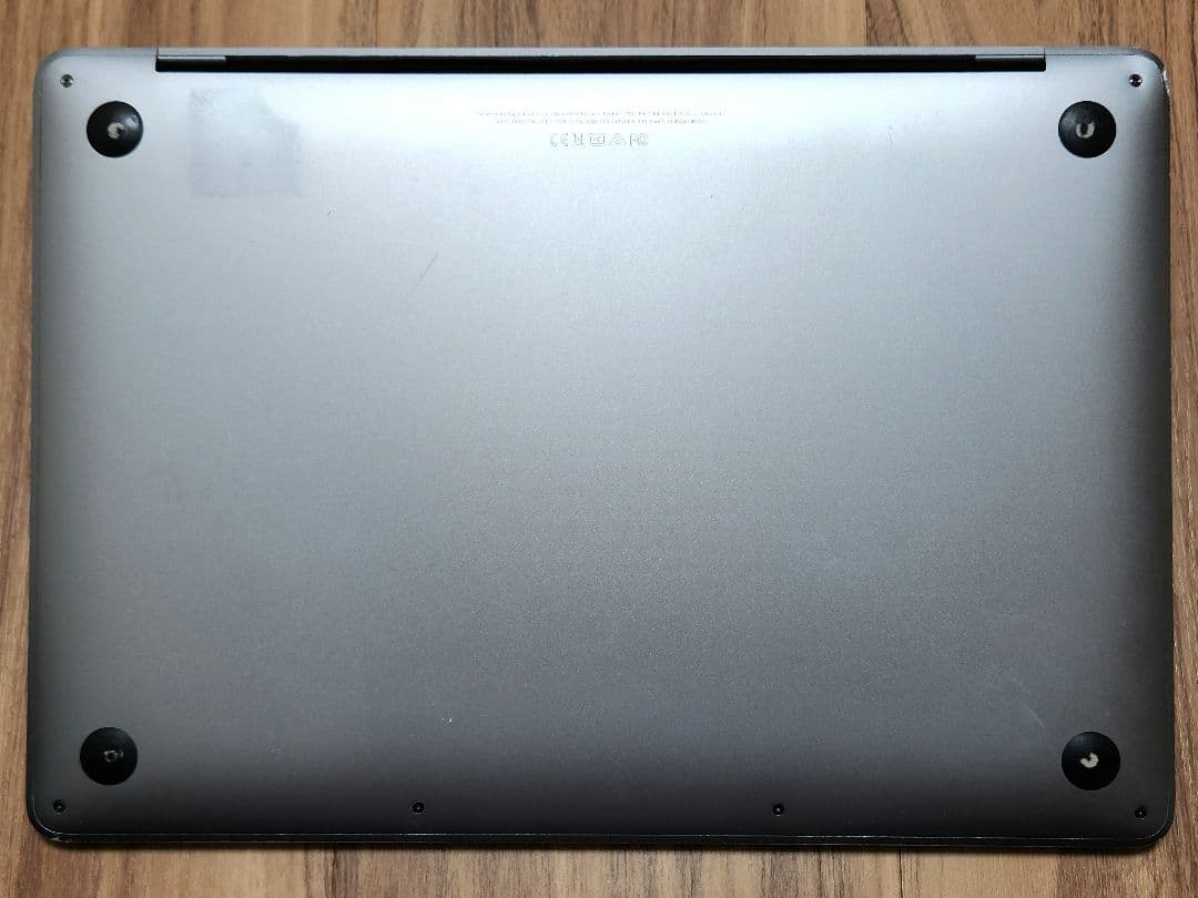 MacBook Pro 13インチ 2017 i7 16GB 512GB