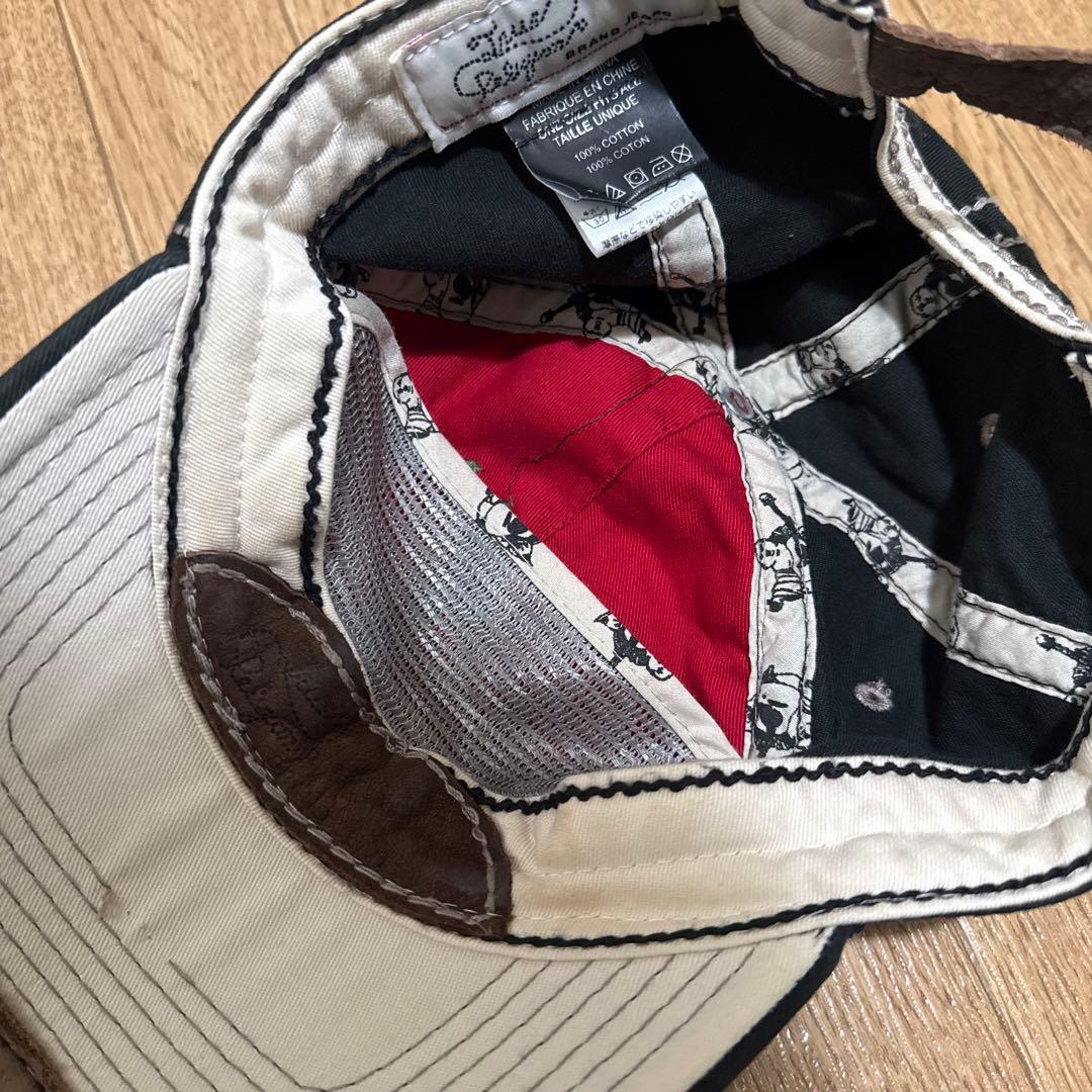 True Religion キャップ　トゥルーレリジョン　ダメージ加工