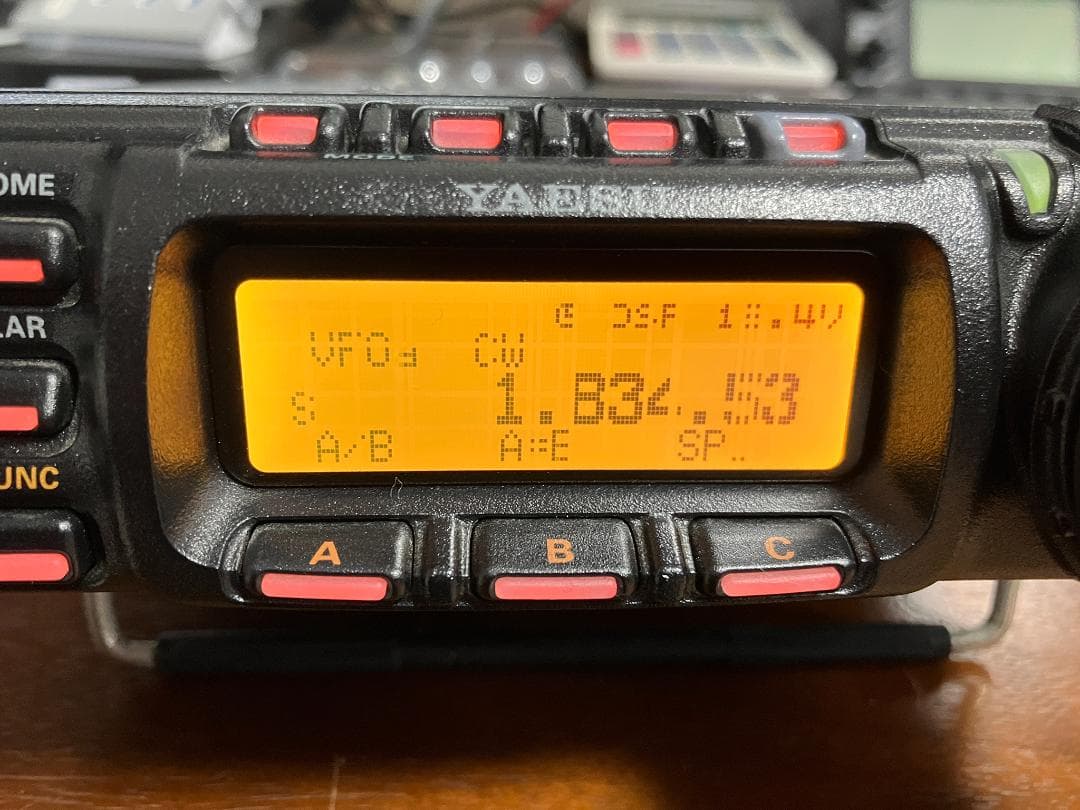 FT-857DM YAESU オールモードトランシーバー