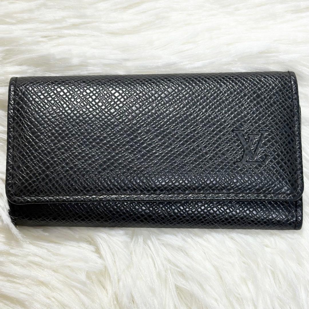 ルイヴィトン タイガ　ミュルティクレ4　キーケース　ノワール　ブラック