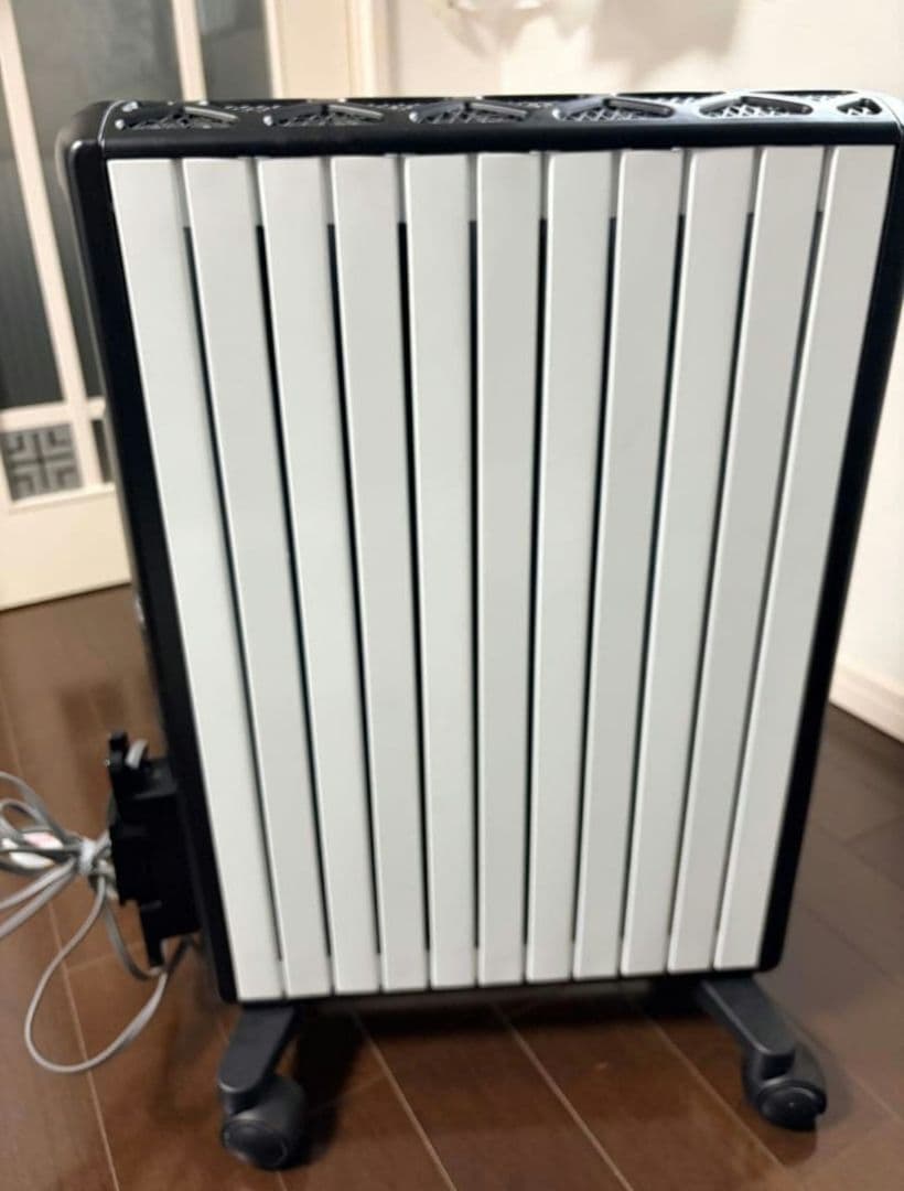 デロンギ　マルチダイナミックヒーターMDH15-BK