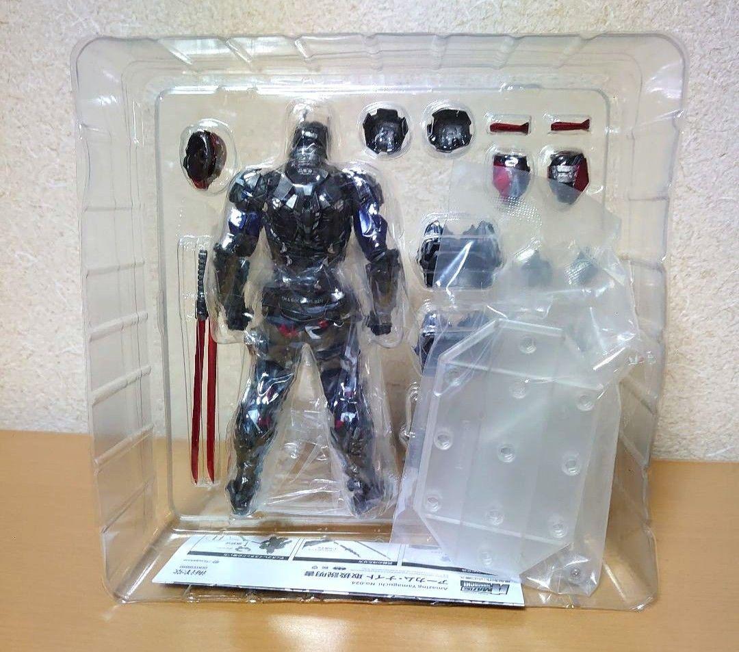 アメイジングヤマグチ リボルテック No.024 アーカムナイト フィギュア