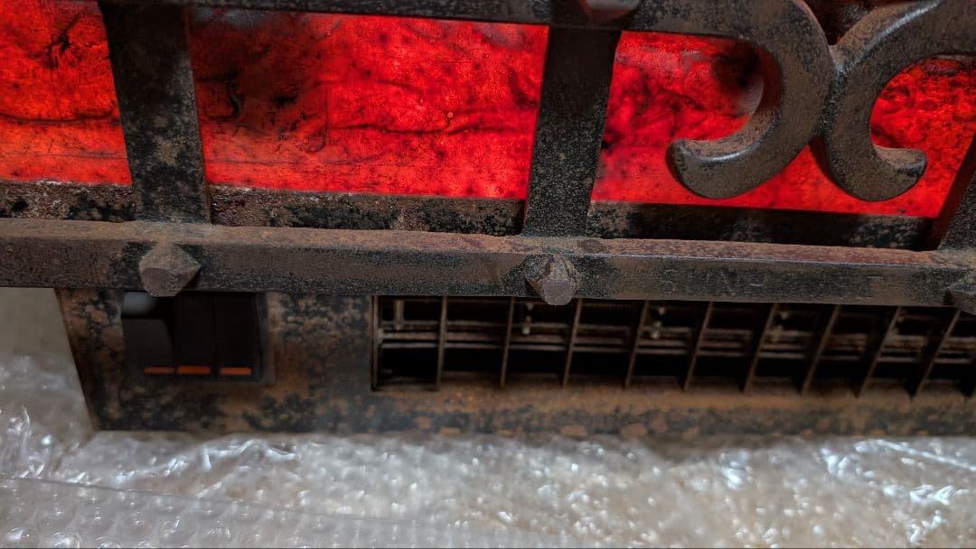 英国 RADIATION SUNHOUSE社の 暖炉薪ストーブ 電気温風ヒーター