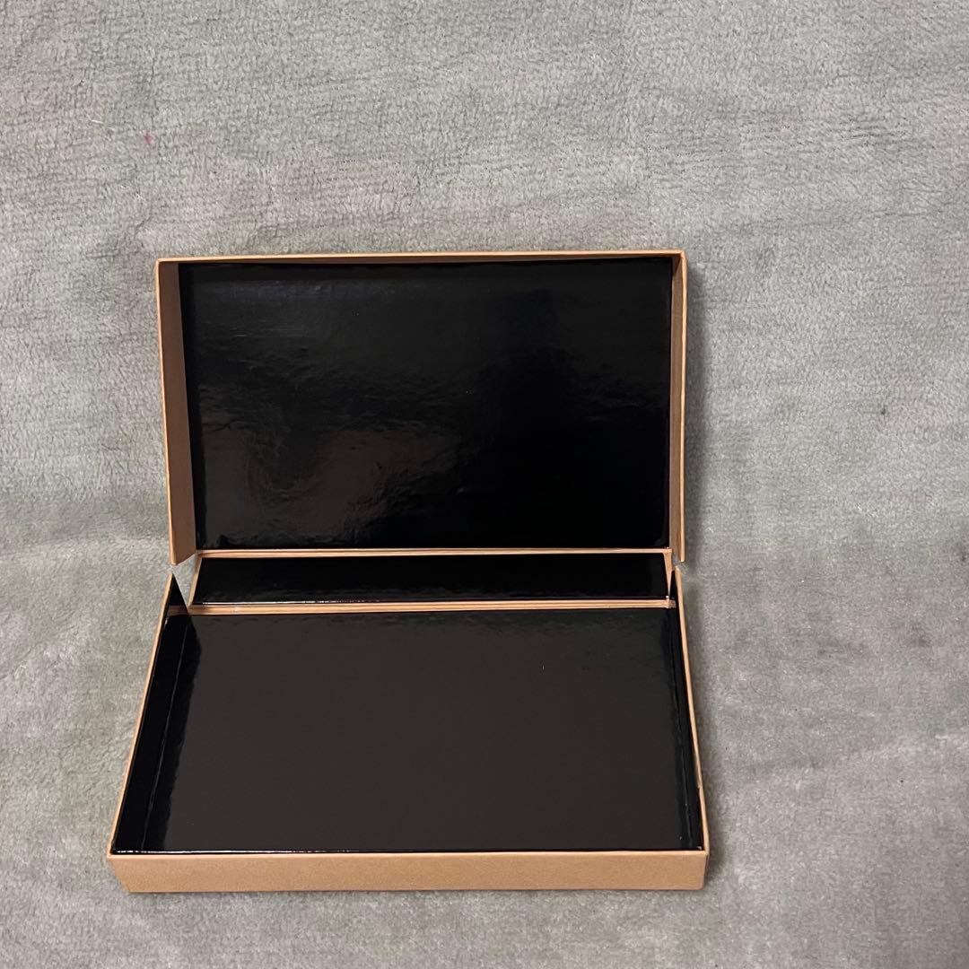 ロエベ LOEWE 二つ折り長財布 AMAZONA 113.95.F11