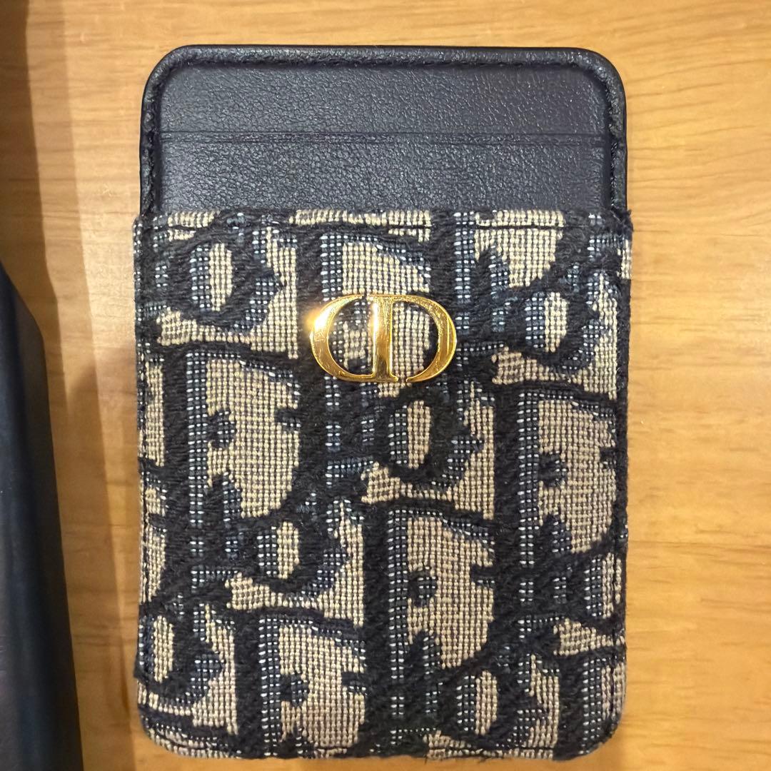 Dior iPhone15Proケース