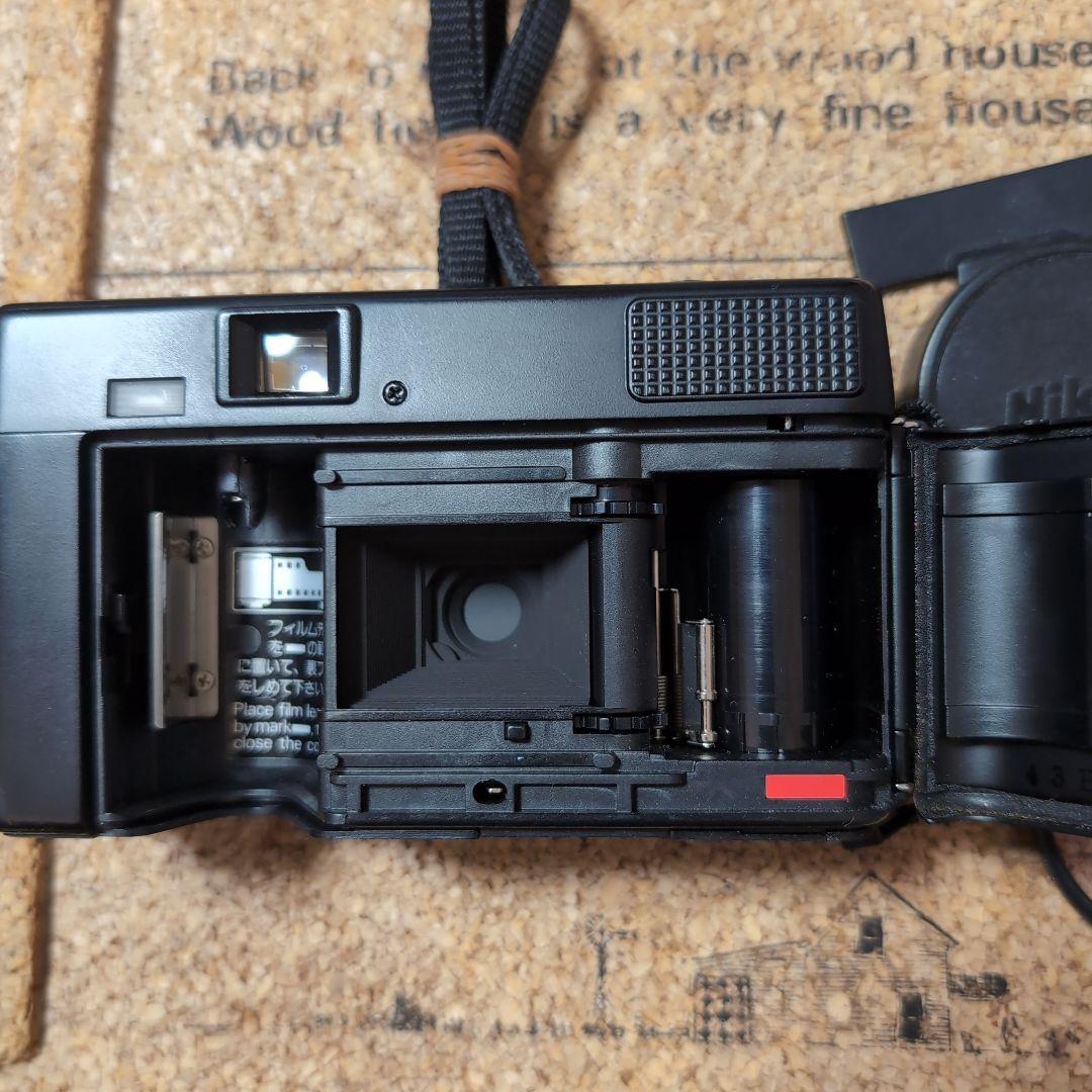 Nikon AF 35mm f/2.8 コンパクトカメラ