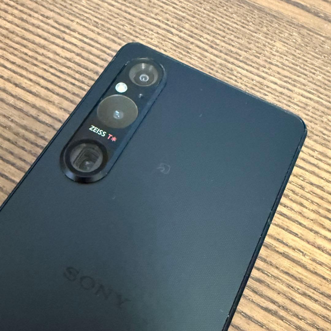 超美品 SO-51D 256GB SONY Xperia 1 V 本体 ブラック