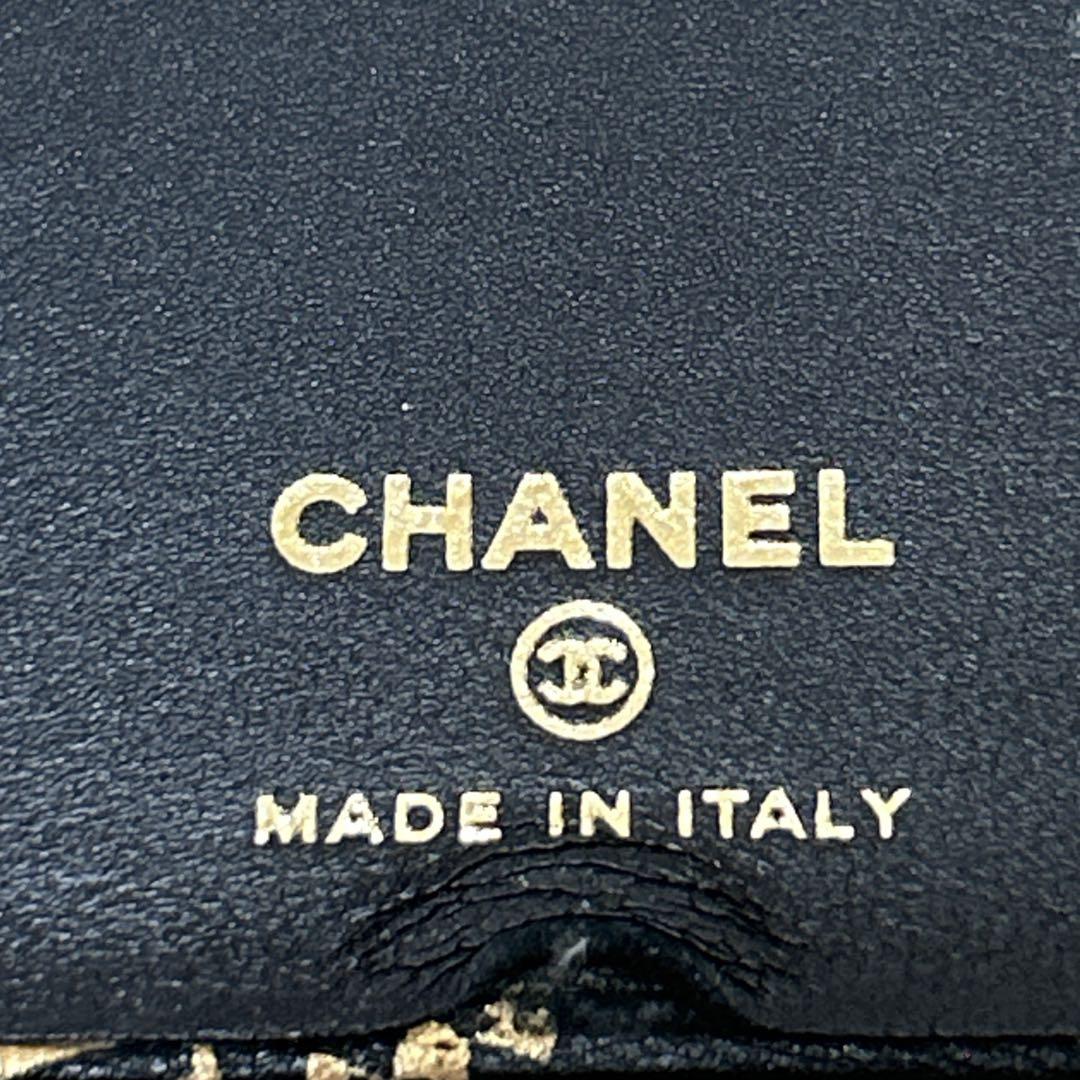 CHANEL マトラッセ カメリア カーフスキン iPhoneX 携帯ケース