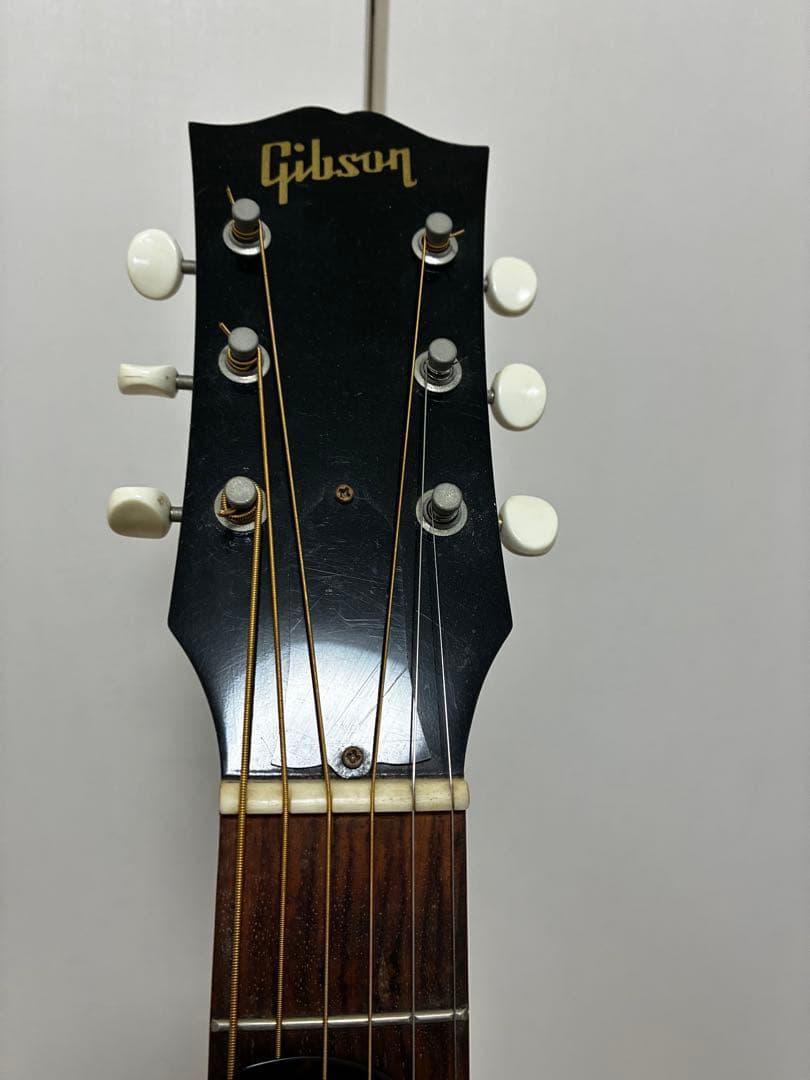 Gibson J-45 アコースティックギター