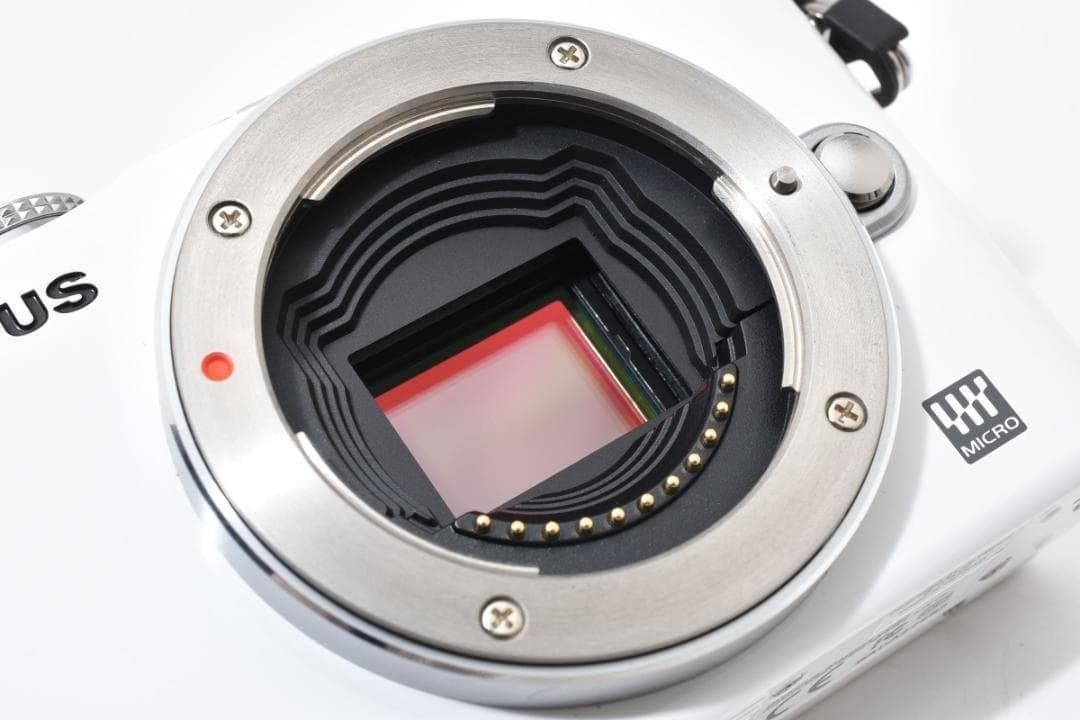 OLYMPUS PEN Lite E-PL3 レンズキット