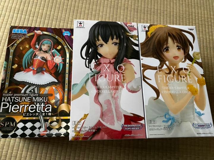 アイマス、初音ミク、他アニメ関連フィギュア