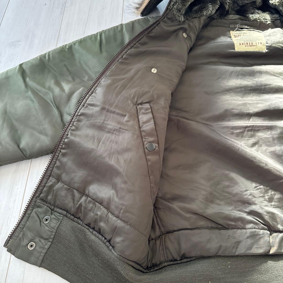 アビレックス　アウター　アヴィレックス