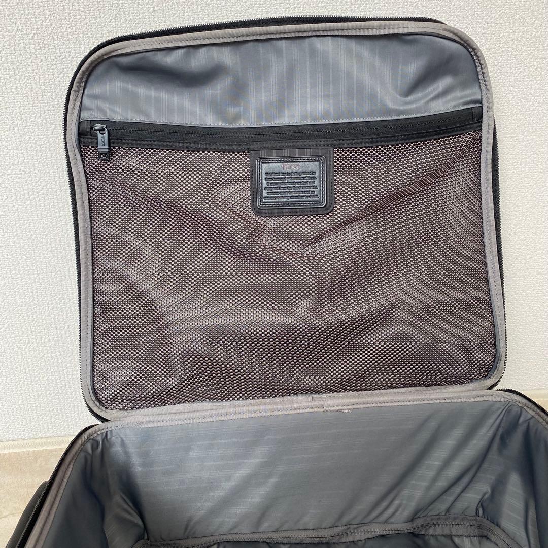 【美品】TUMI ALPHA Ⅱ 機内持ち込み可能　2輪　キャリー