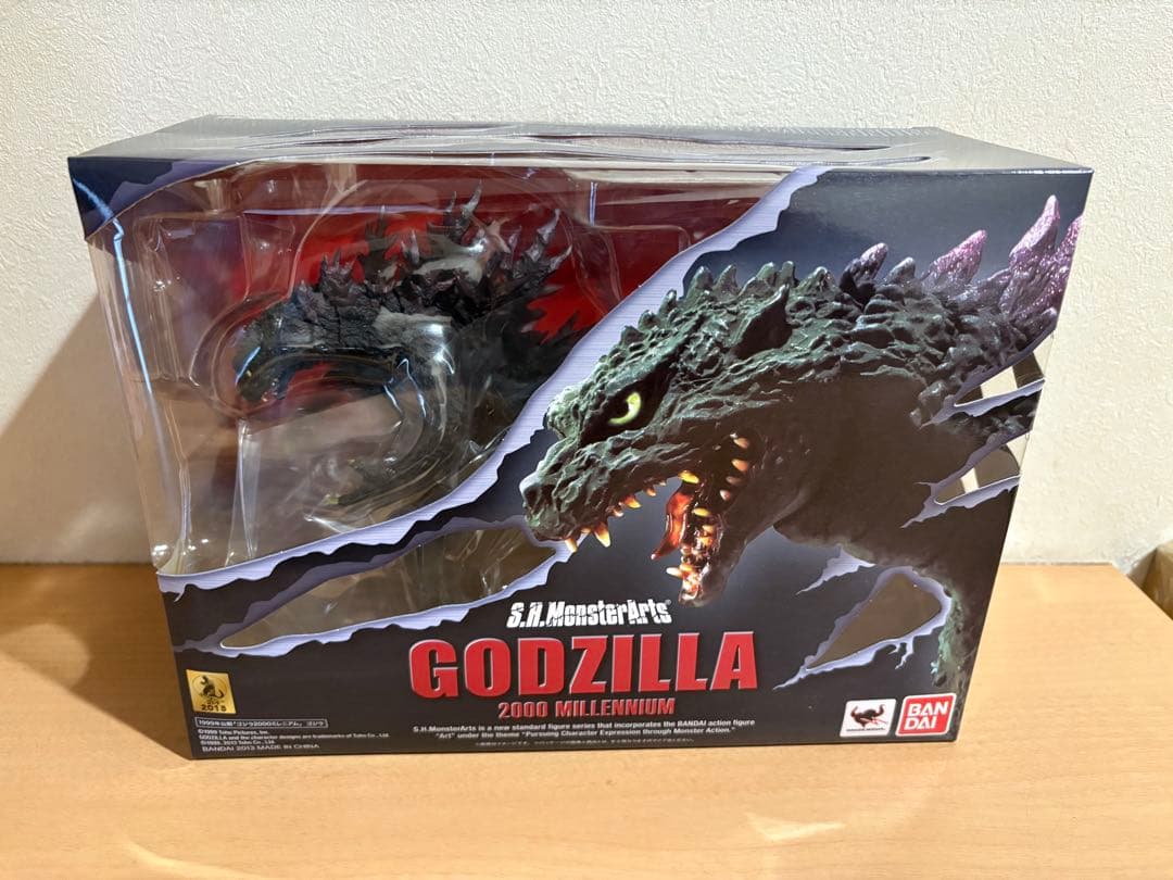 s.h.MonsterArts ミレニアム 2000 ゴジラ 186002614