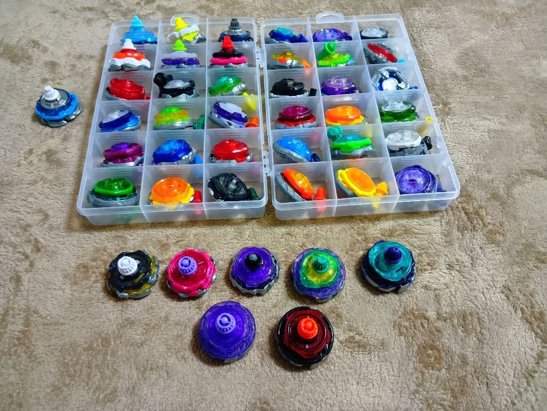 ②　ベイブレードx　ランダムブースターvol.1〜7 フルコンプ　ベイブレード