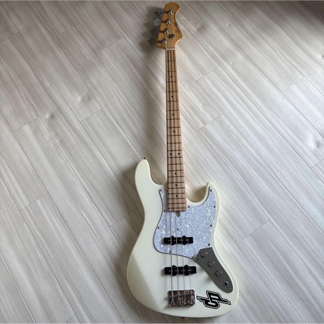 【最終値下げ】Bacchus ベース　WJB-500R-ASH WH-SM