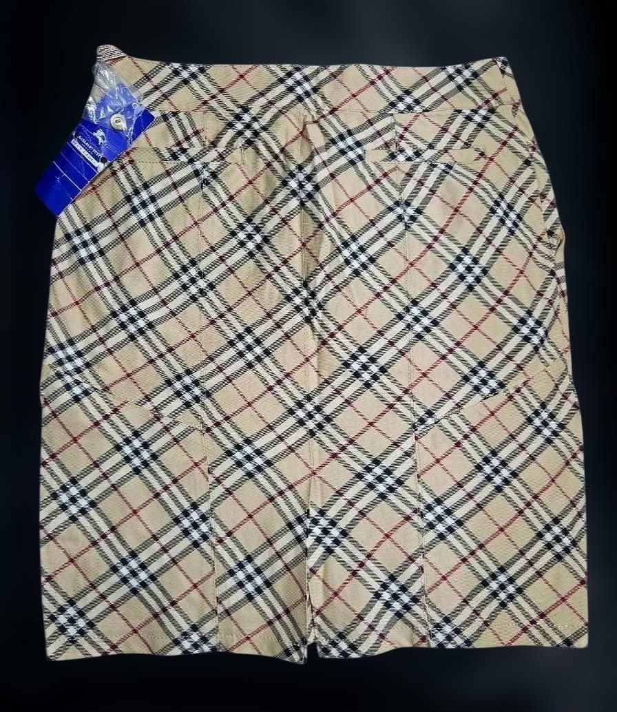 新品バーバリーブルーレーベル ノバチェックひざ丈スカート BLUE LABEL