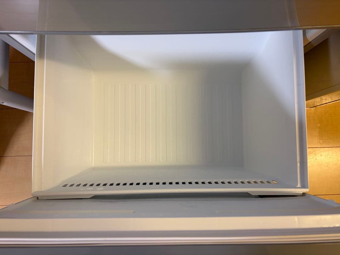 2019年製　東芝　GR-R33S-S 冷蔵庫　330L