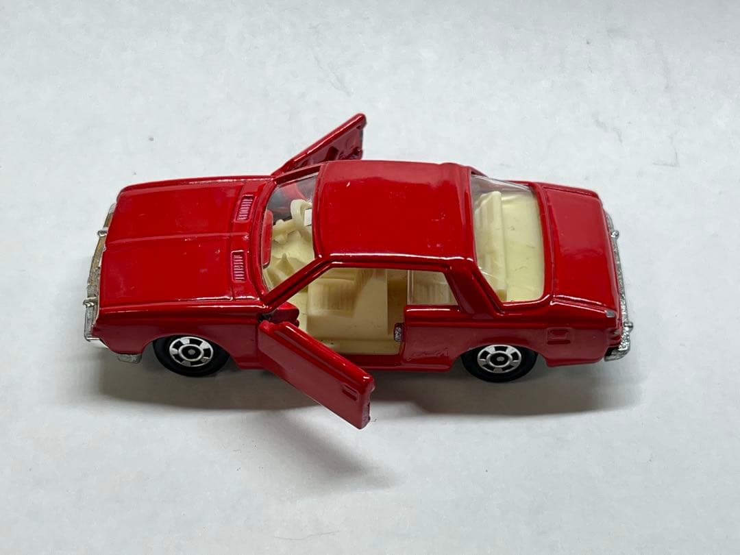 トミカ 日本製 三菱 ギャラン ラムダ 2000GSR 当時物 やや美品